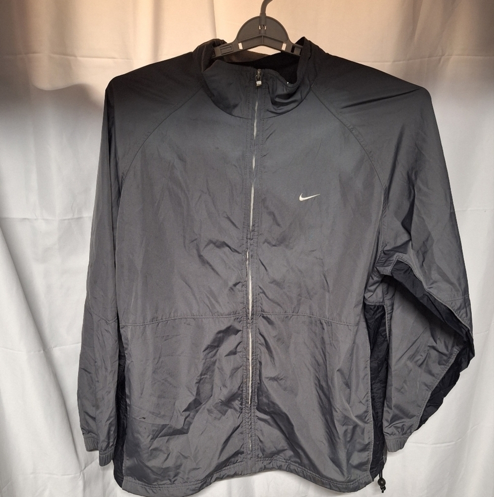 Nike Men's Gray Jacket